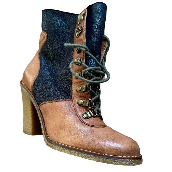 Sam Edelman Tara Two Tone Bootie Sz 6.5 - Picture 6 of 15